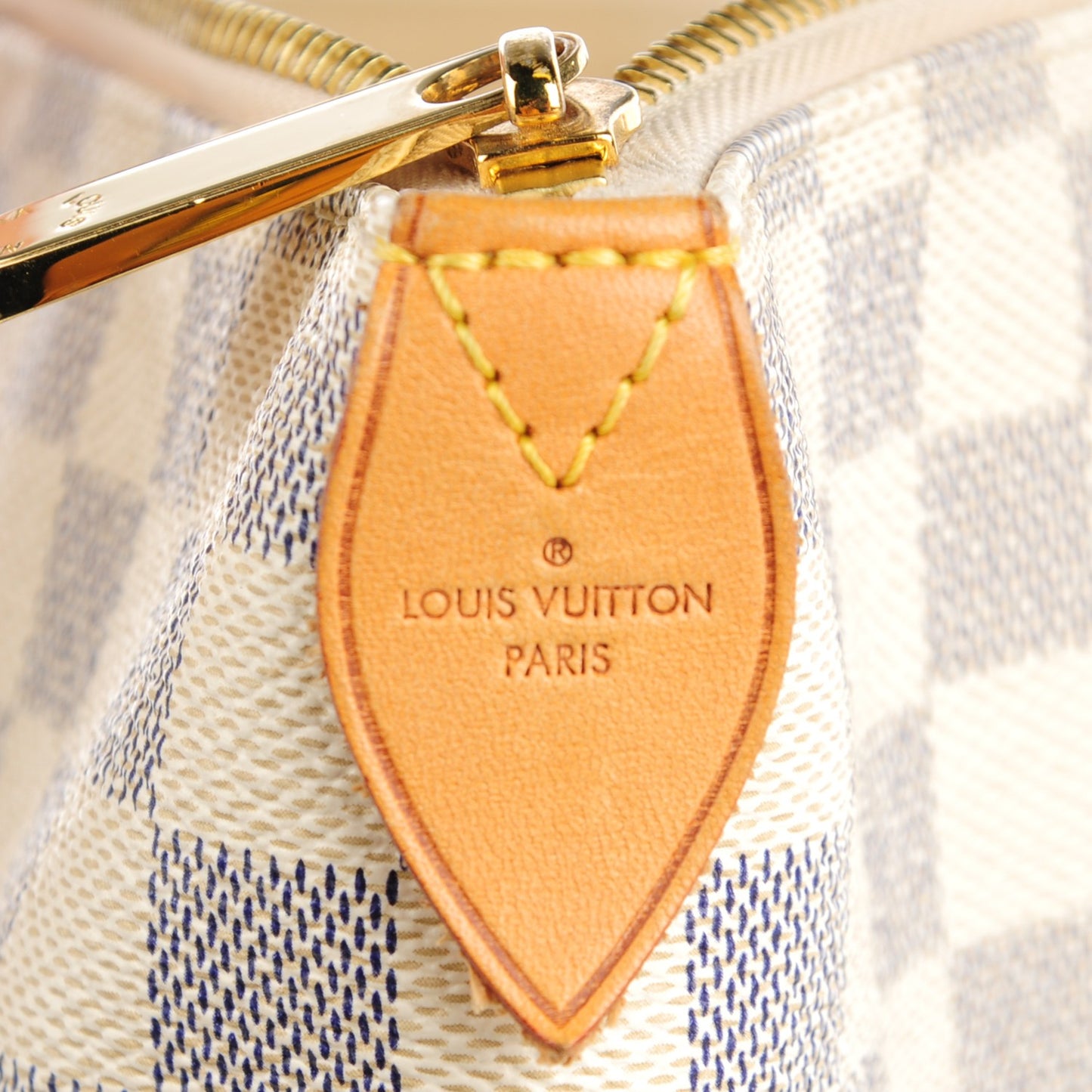 Damier Azur Totally MM