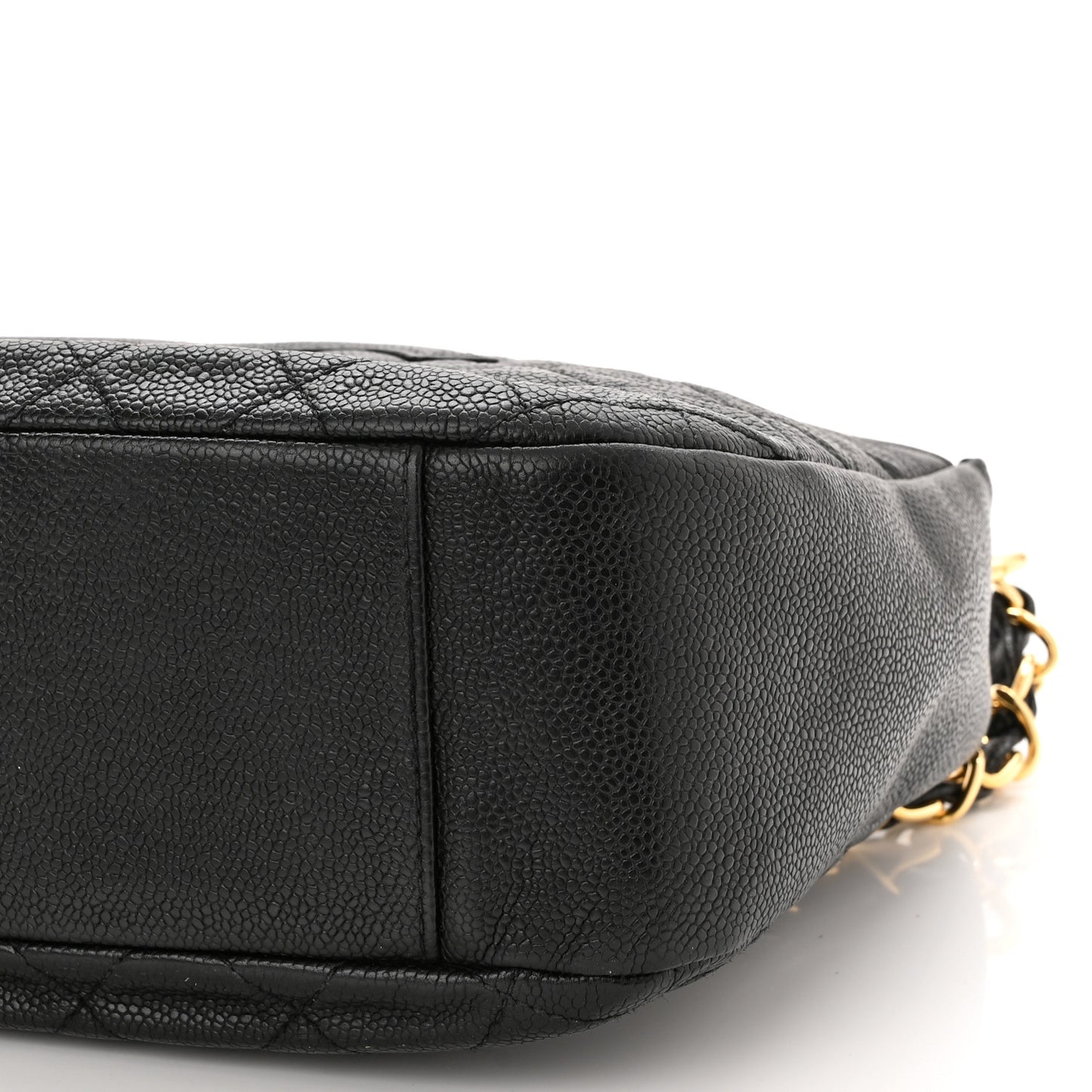 Caviar Quilted Timeless CC Shoulder Bag Black