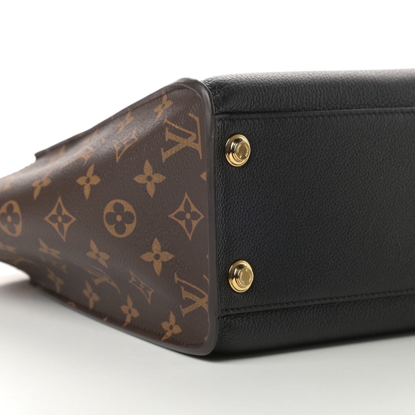 Calfskin Monogram On My Side Black