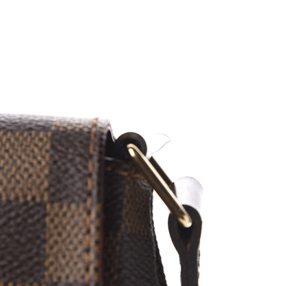Louis Vuitton Damier Ebene Musette GM 9 of 10