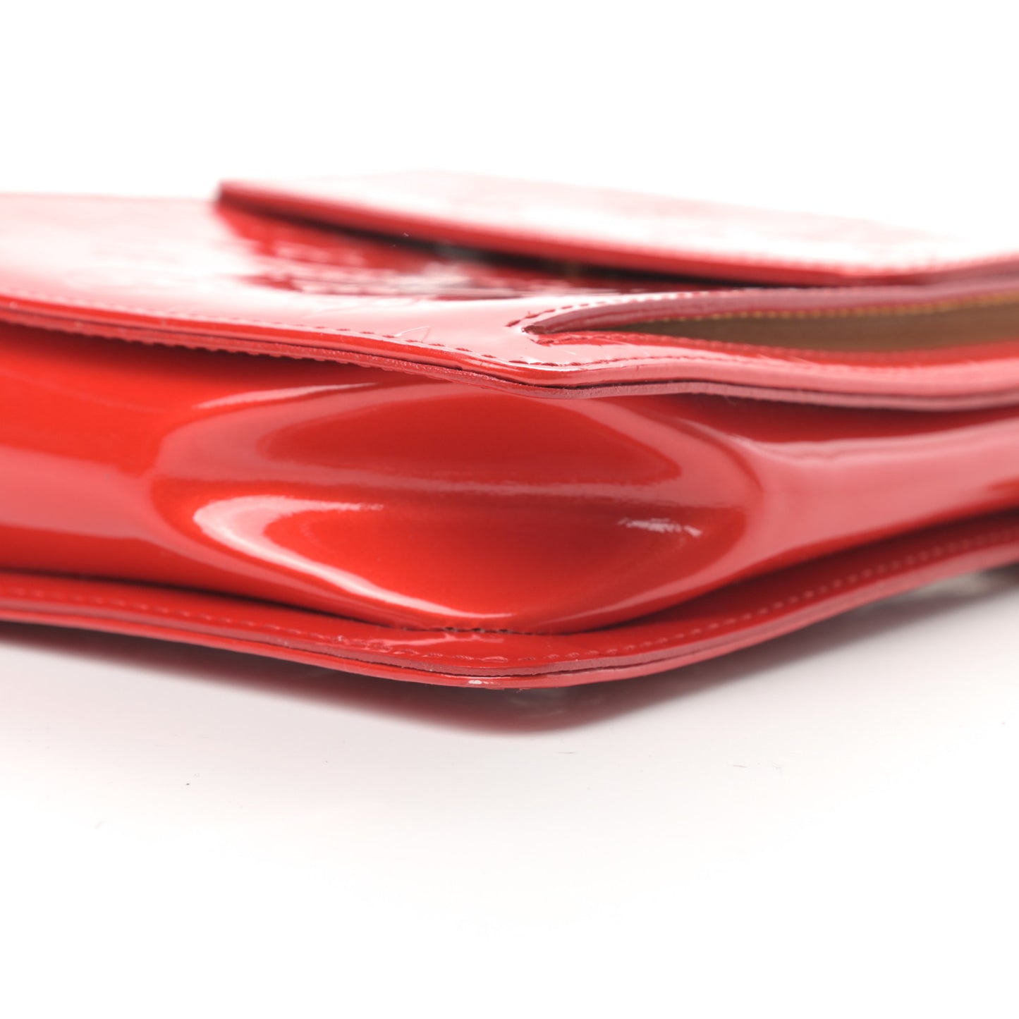 Vernis Mott Red