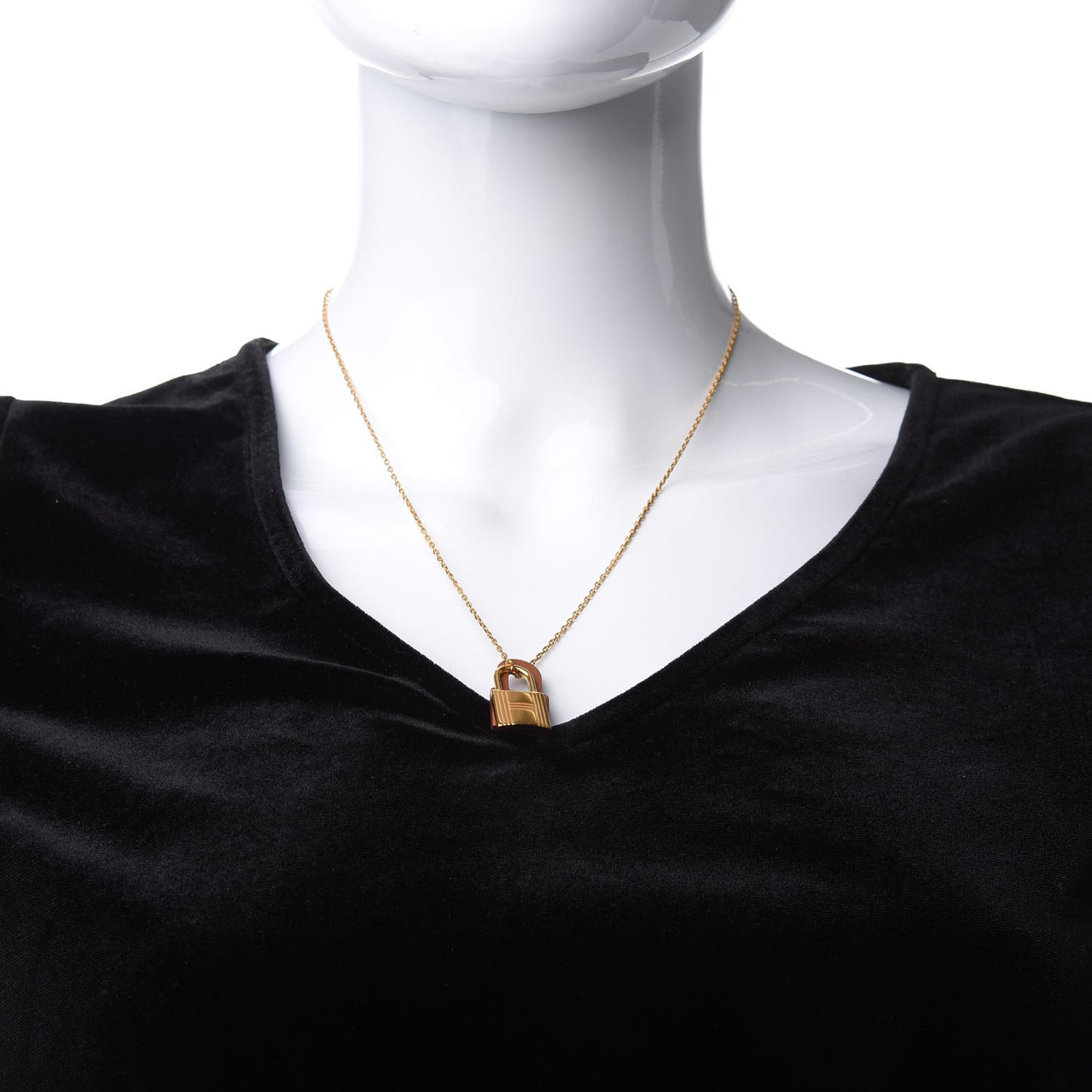 Swift Small O'Kelly Pendant Necklace Gold
