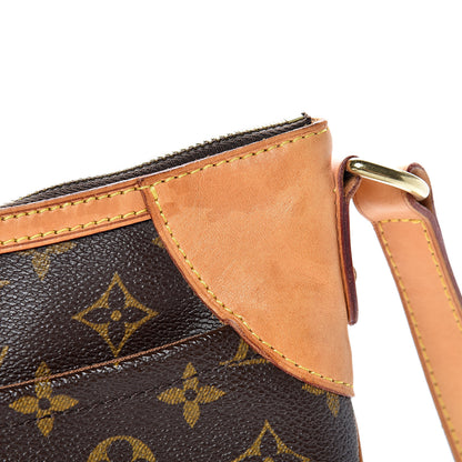 Louis Vuitton Monogram Odeon MM 10 of 15