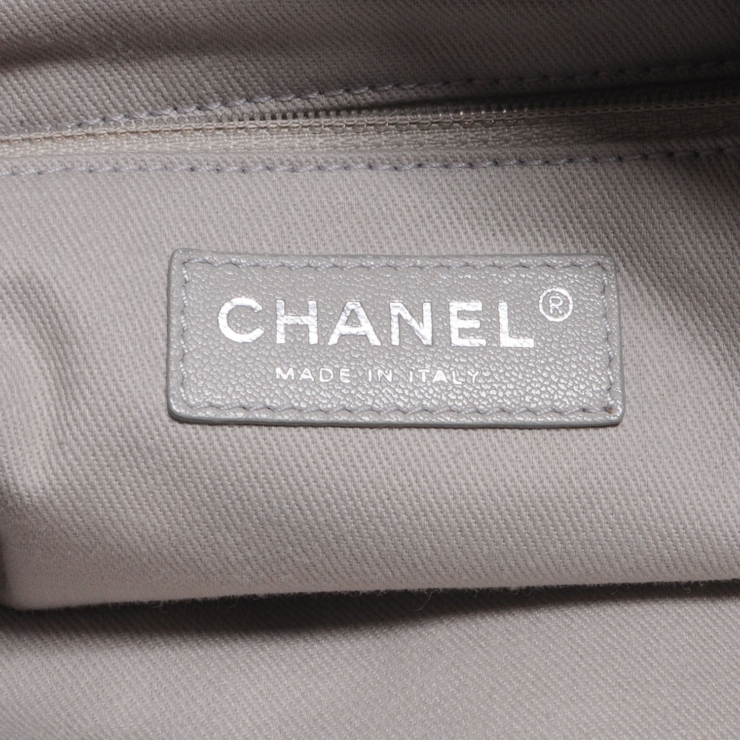 Chanel Iridescent Calfskin Large Sea Hit North South Tote Black 7 of 8