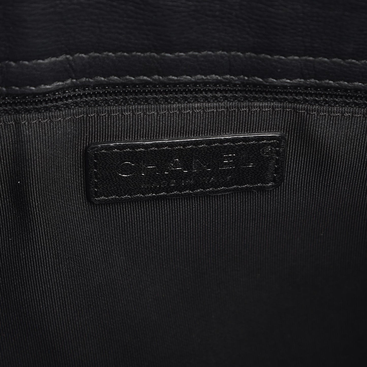 Calfskin Quilted Frame In Chain Tote Black