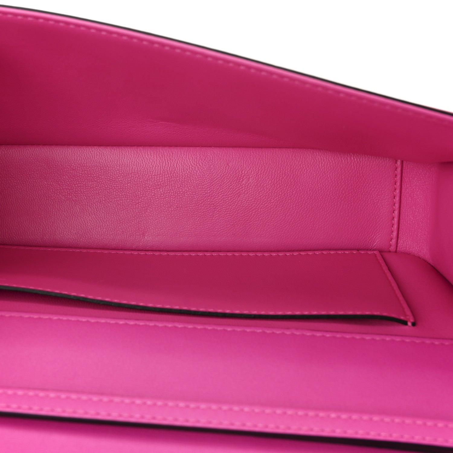 Valentino Garavani Calfskin Vlogo Loco Shoulder Bag Pink PP 5 of 9