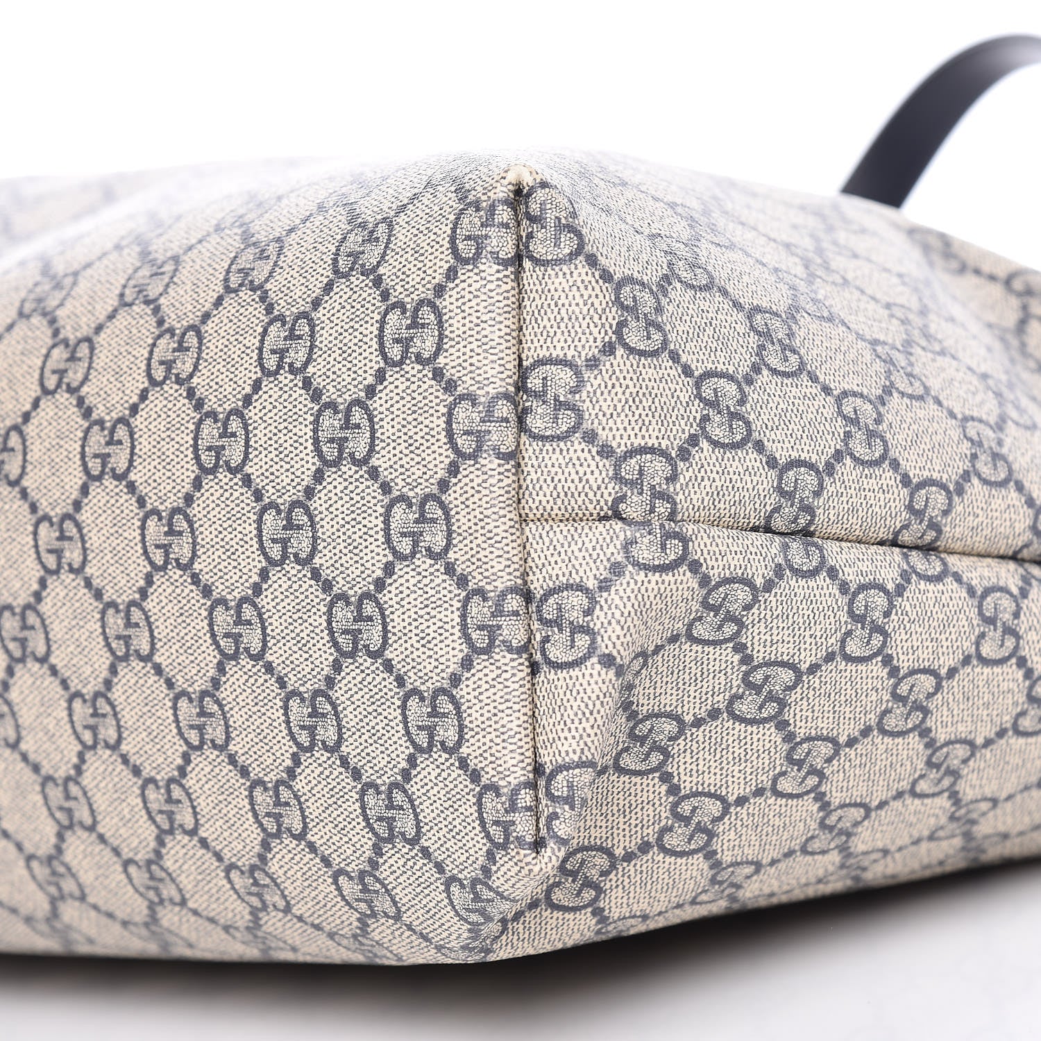 Gucci GG Supreme Monogram Medium Zippered Shopping Tote Navy 9 of 9