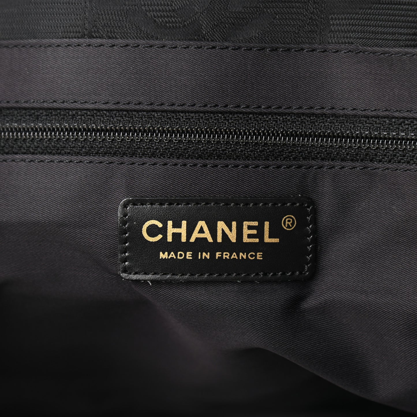 Nylon Medium Travel Tote Black
