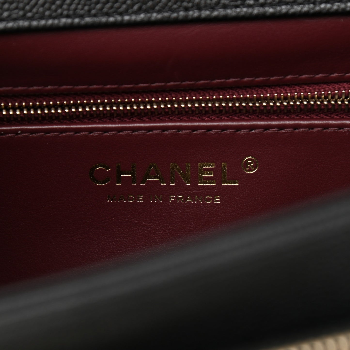 Caviar Quilted Medium Business Affinity Flap Black