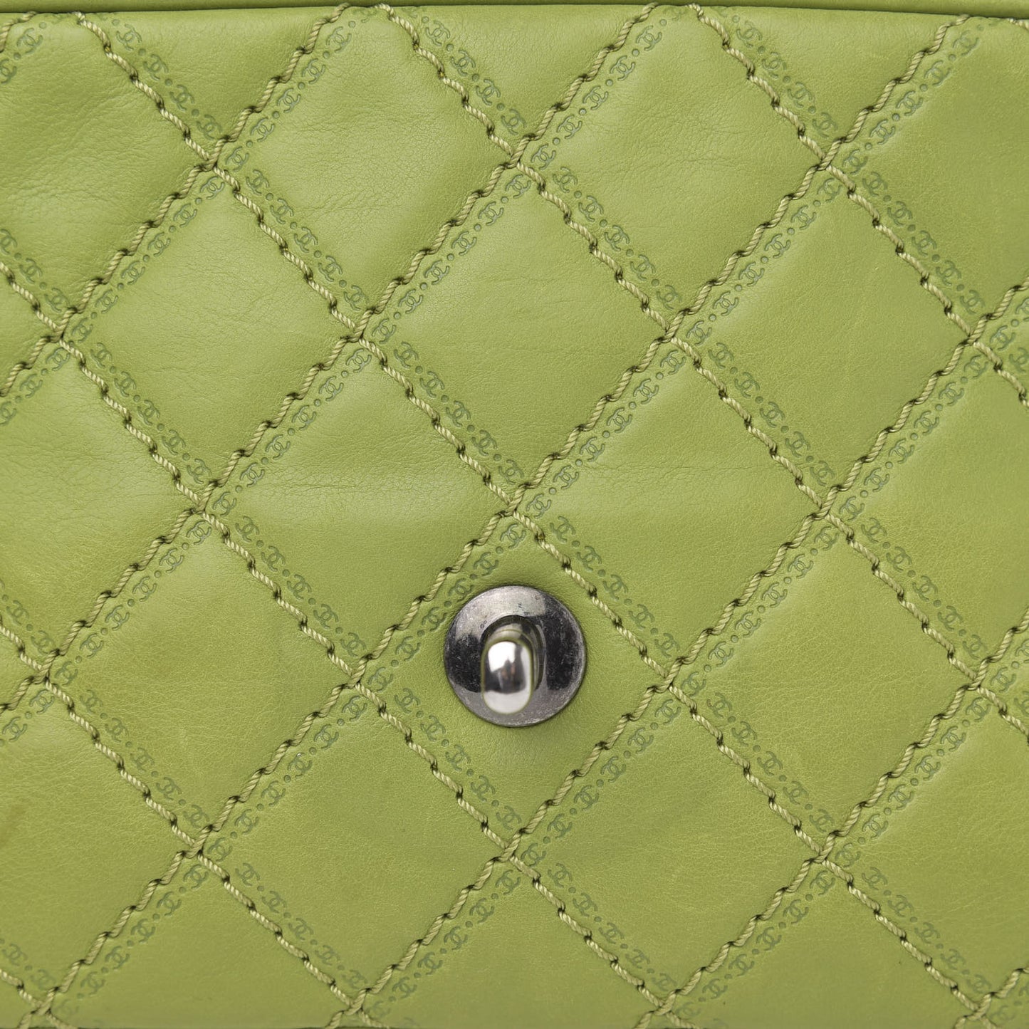 Calfskin Quilted Medium Coco Sporran Flap Green