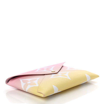 Louis Vuitton Monogram Giant By The Pool Kirigami Pochette Set 5 of 18