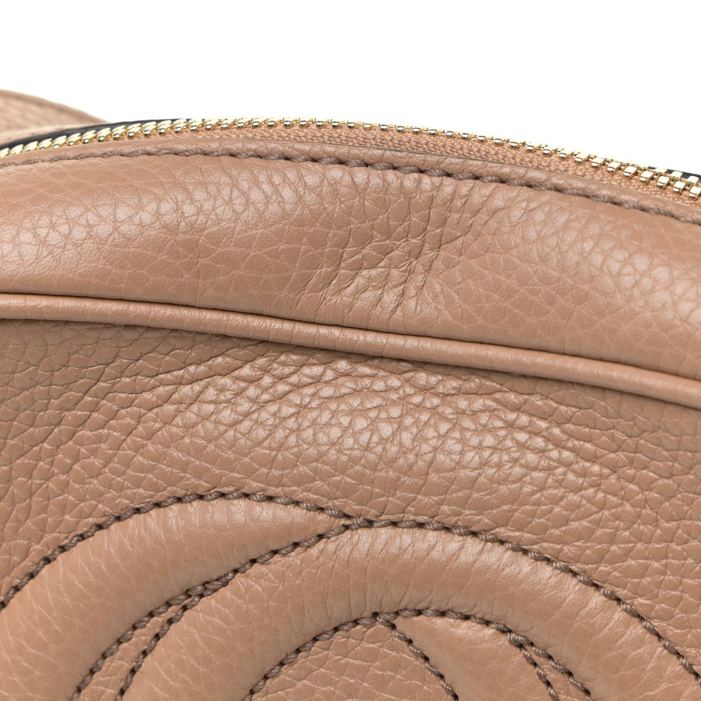 Pebbled Calfskin Small Soho Disco Bag Camelia