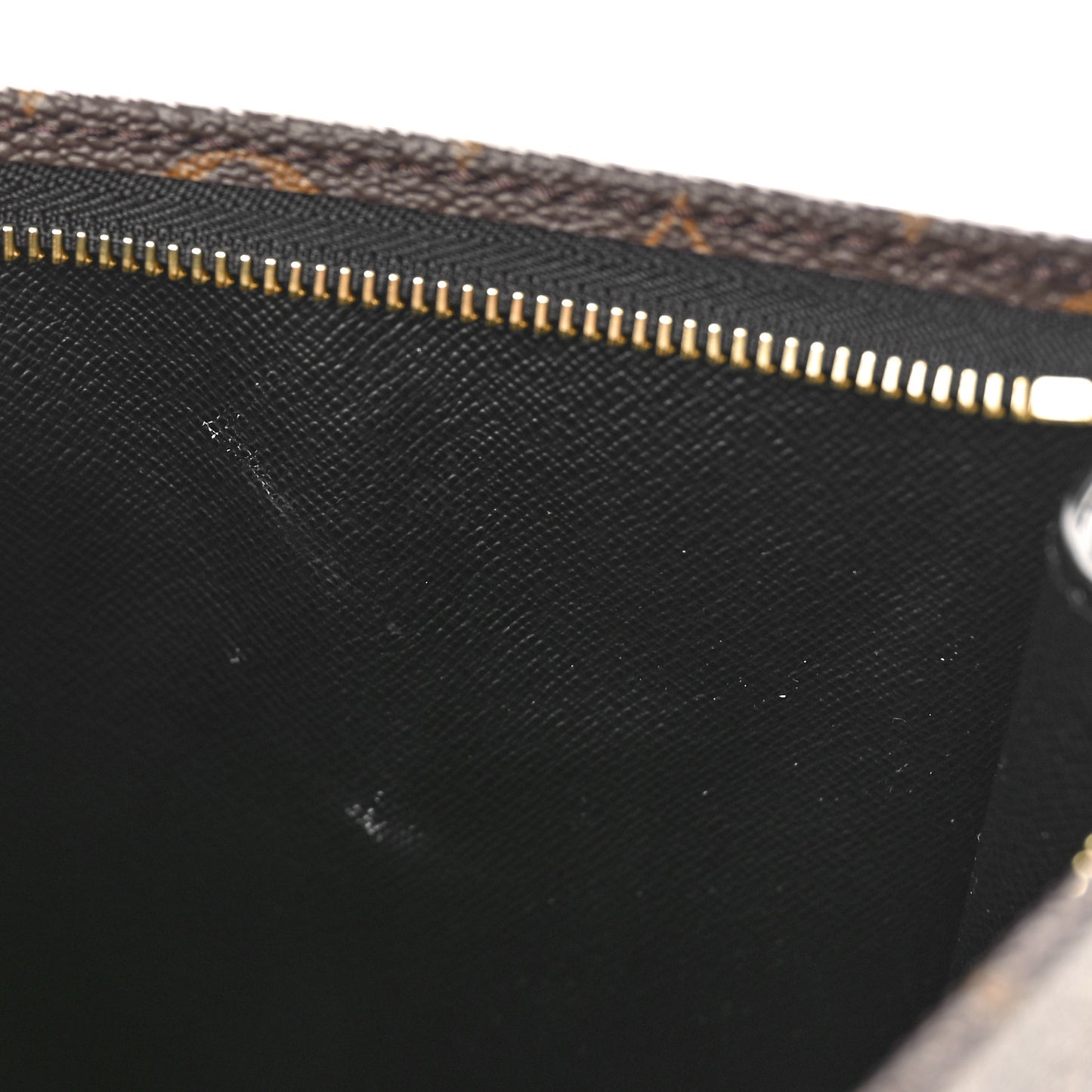 Monogram Poche Toilette NM