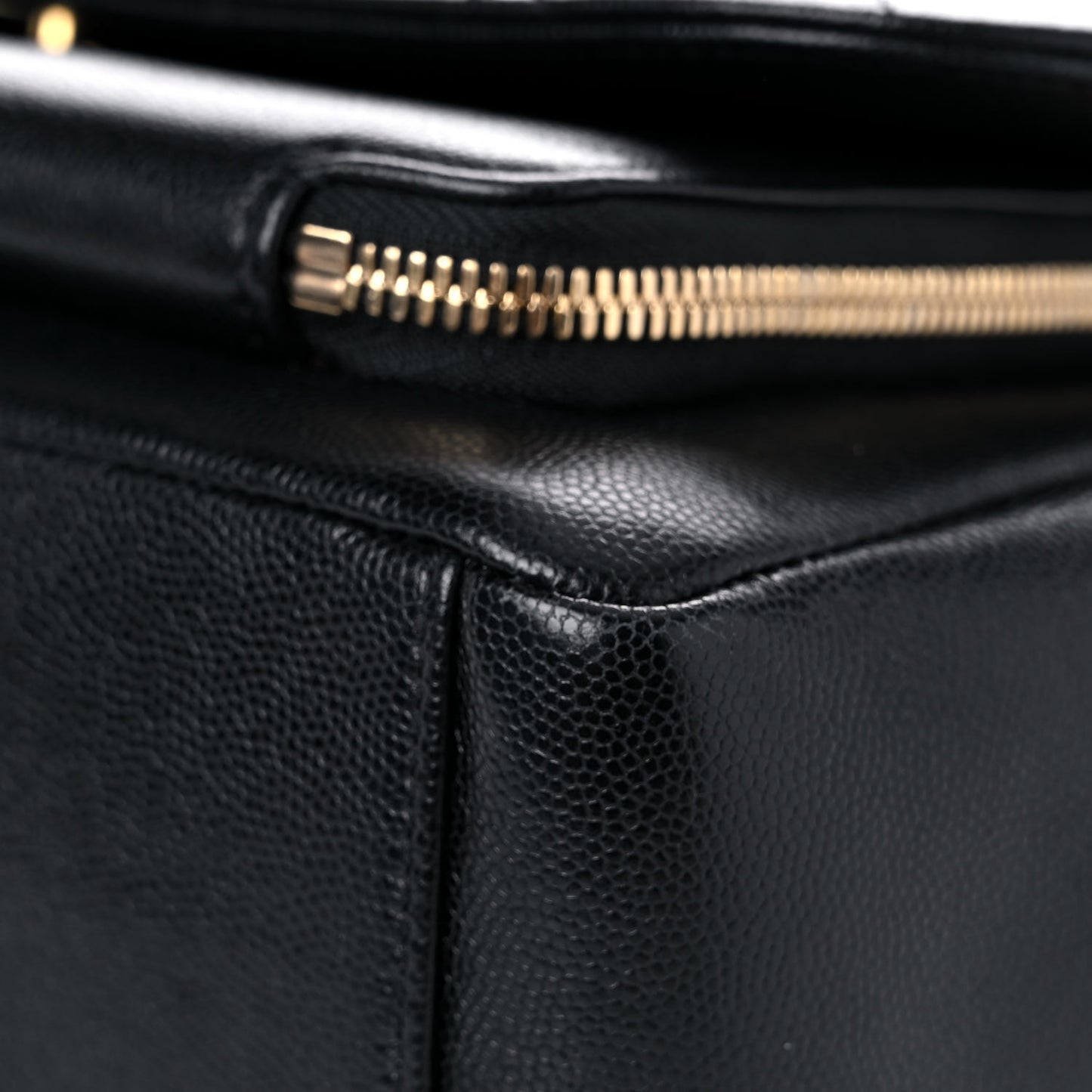 Caviar Quilted Large Business Affinity Flap Black