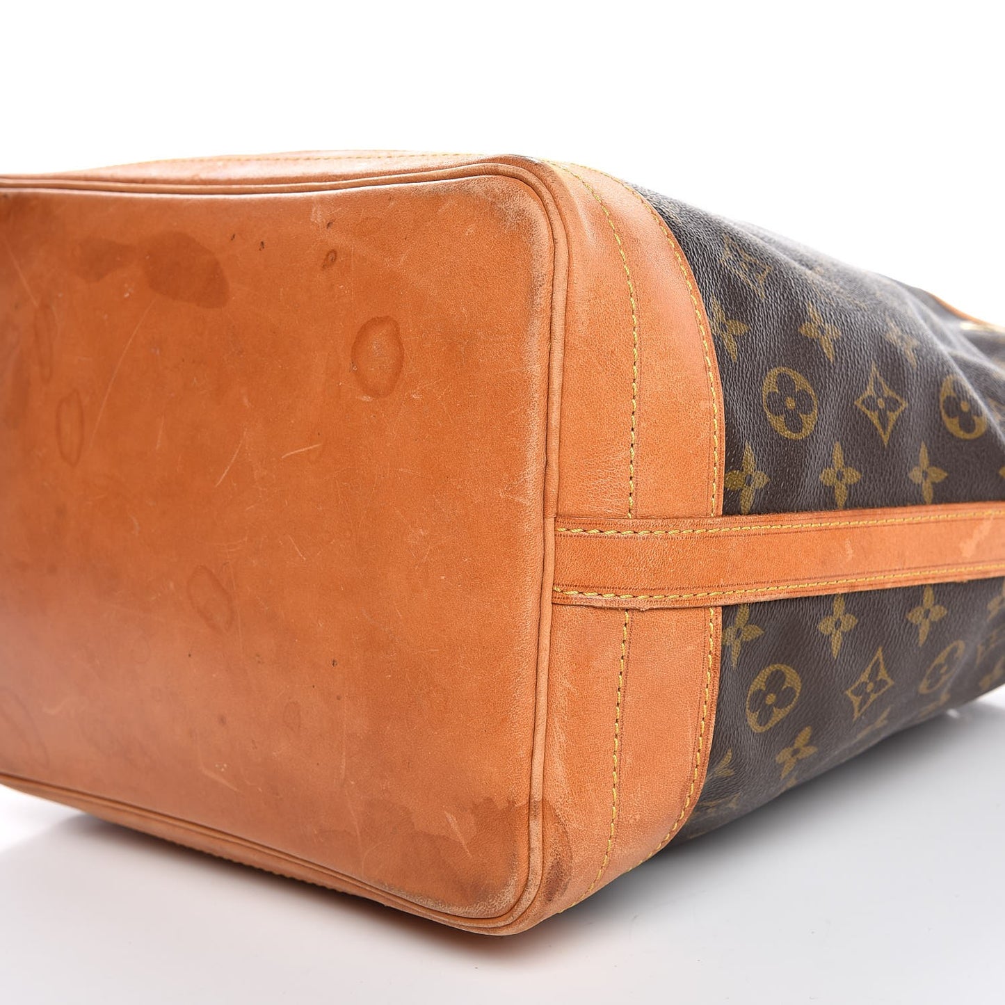 Monogram Noe
