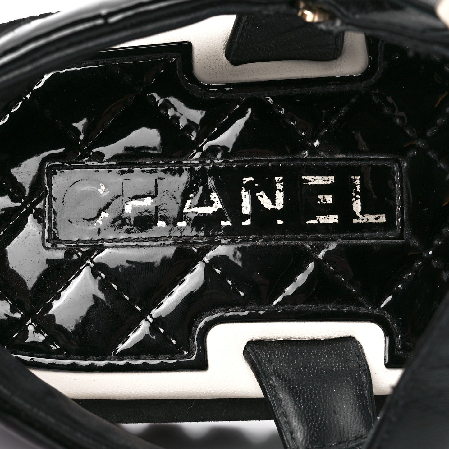 Lambskin Logo Platform Sandals 40 Black White