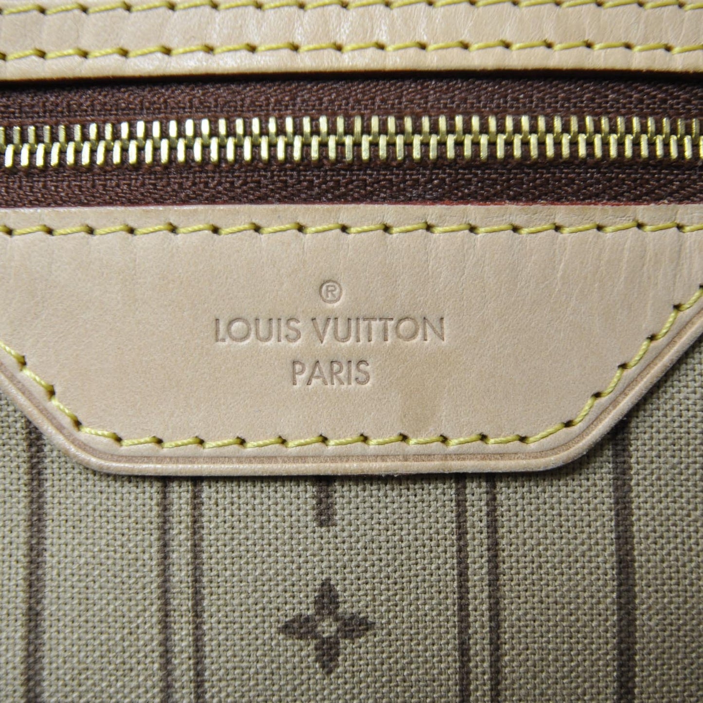 Monogram Delightful GM
