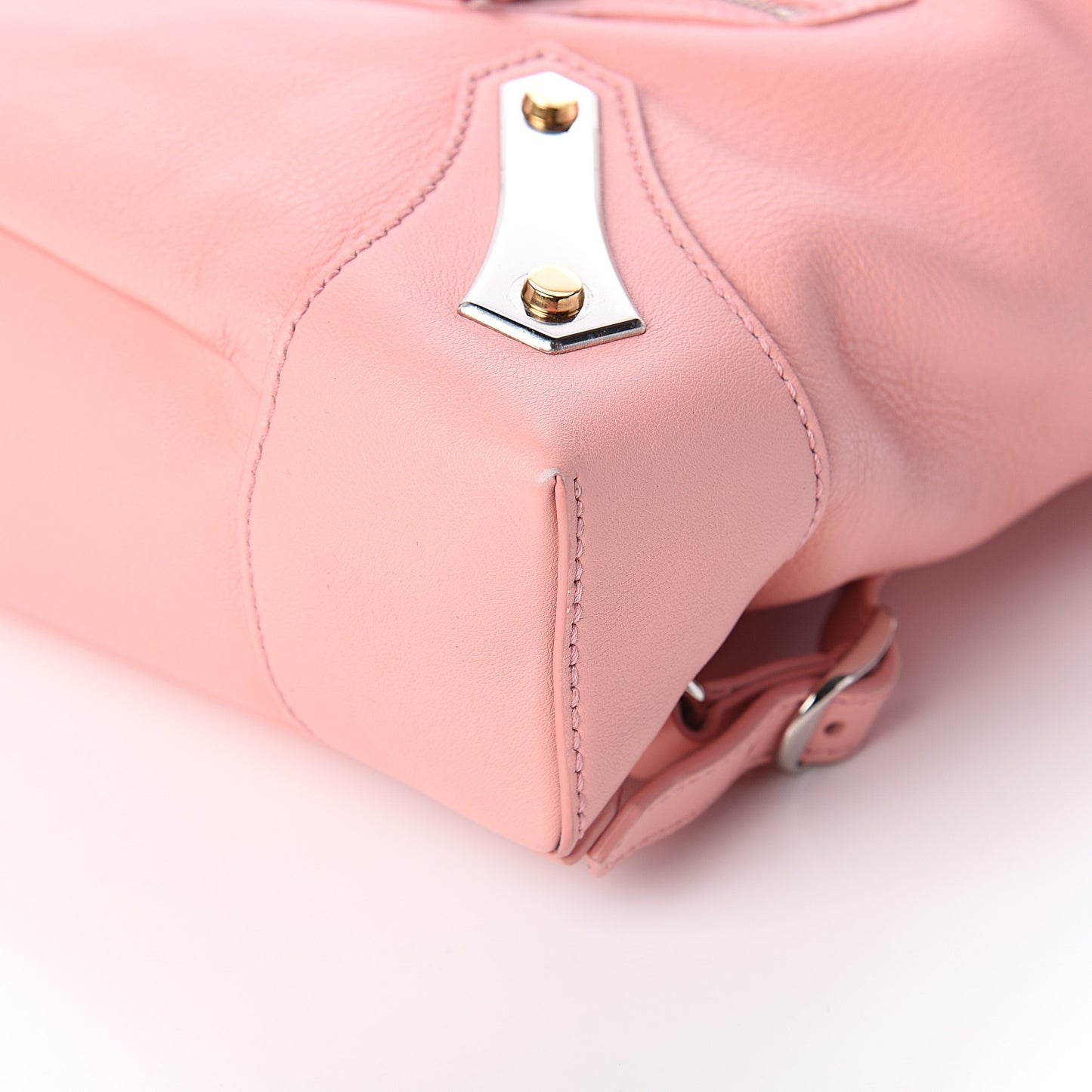 Veau Amp Plate Silver Hardware Traveler Backpack Rose