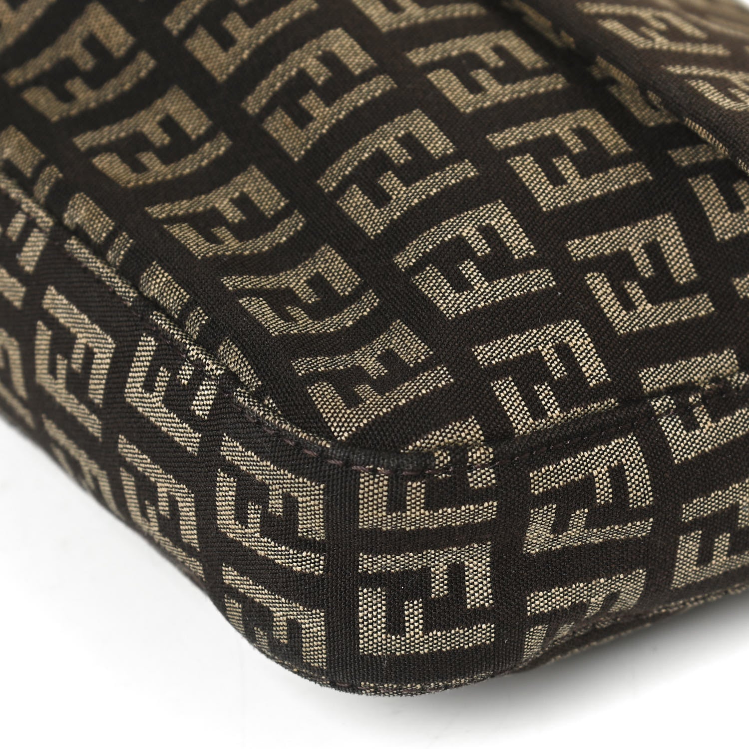 Fendi Zucchino Vitello Baguette Testa di Moro Beige 12 of 12