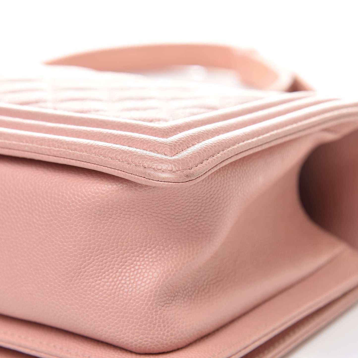 Caviar Quilted Medium Boy Flap Pink