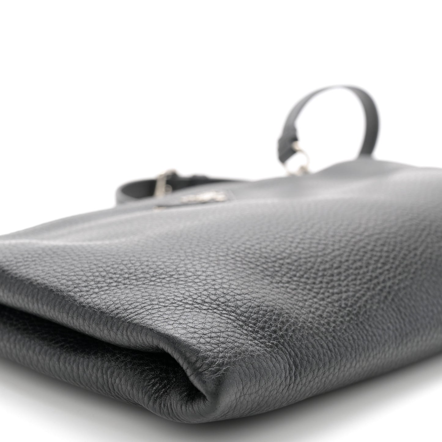 Vitello Daino Zippered Crossbody Bag Black