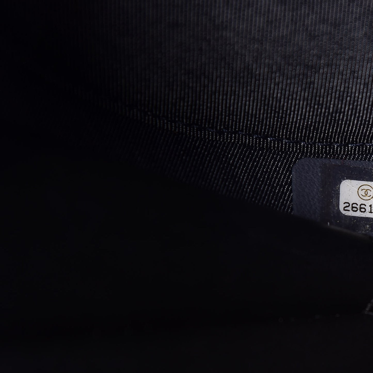 Crumpled Calfskin Cotton Small En Vogue Round Bag Black