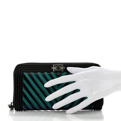 Chanel Calfskin Painted Chevron Embossed Large Boy Zip Wallet Black 2 of 9