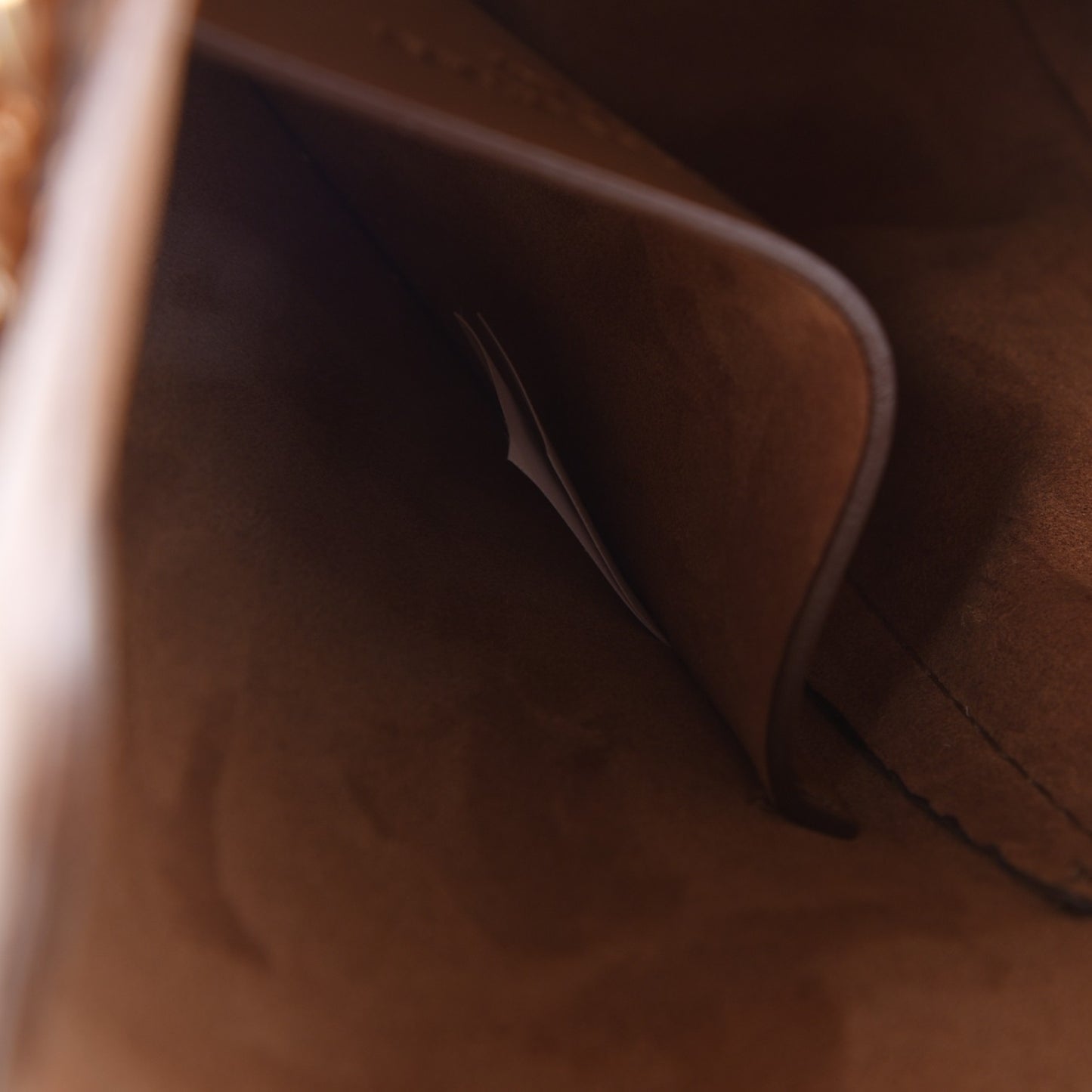 Eco Alter Nappa Popper Shoulder Bag Camel