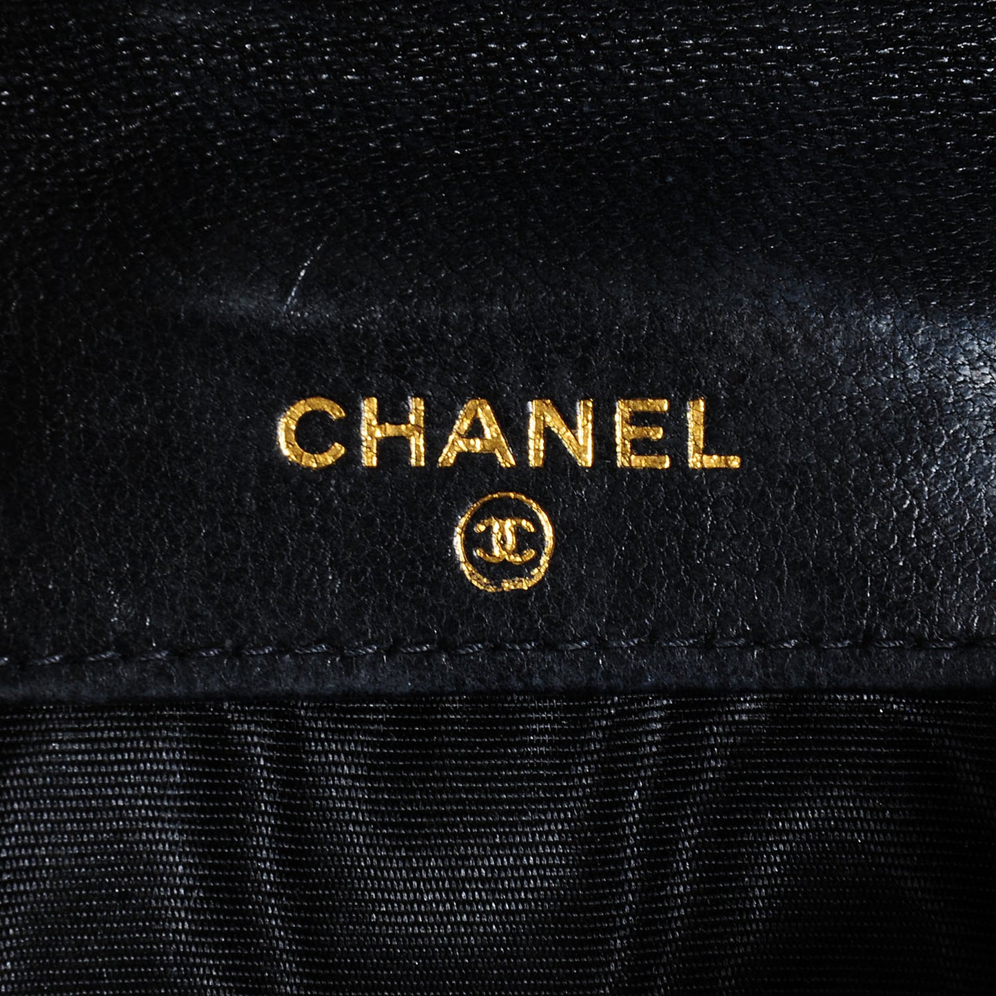 Caviar Compact CC Wallet Black