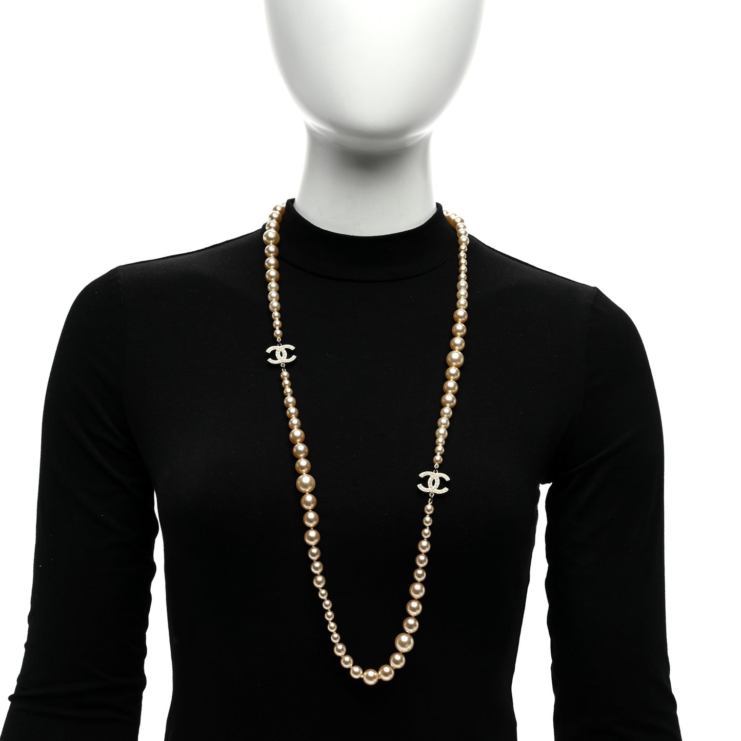 Graduated Pearl CC Long Necklace Gold