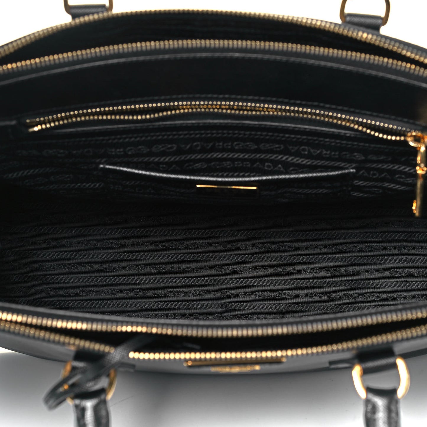 Saffiano Medium Galleria Double Zip Tote Black