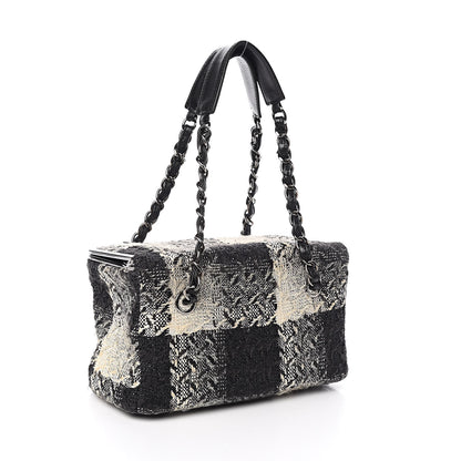 Chanel Tweed Paris NY Framed Box Shoulder Bag Black Ivory 3 of 11