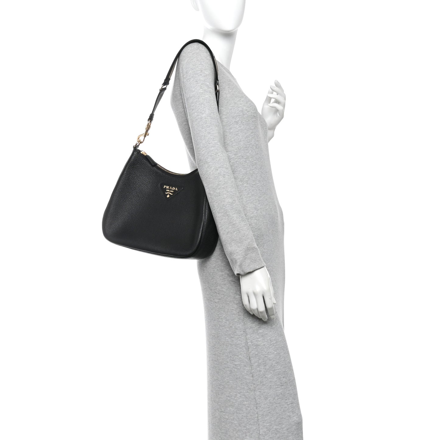 Vitello Daino Soft Large Zippered Messenger Hobo Black
