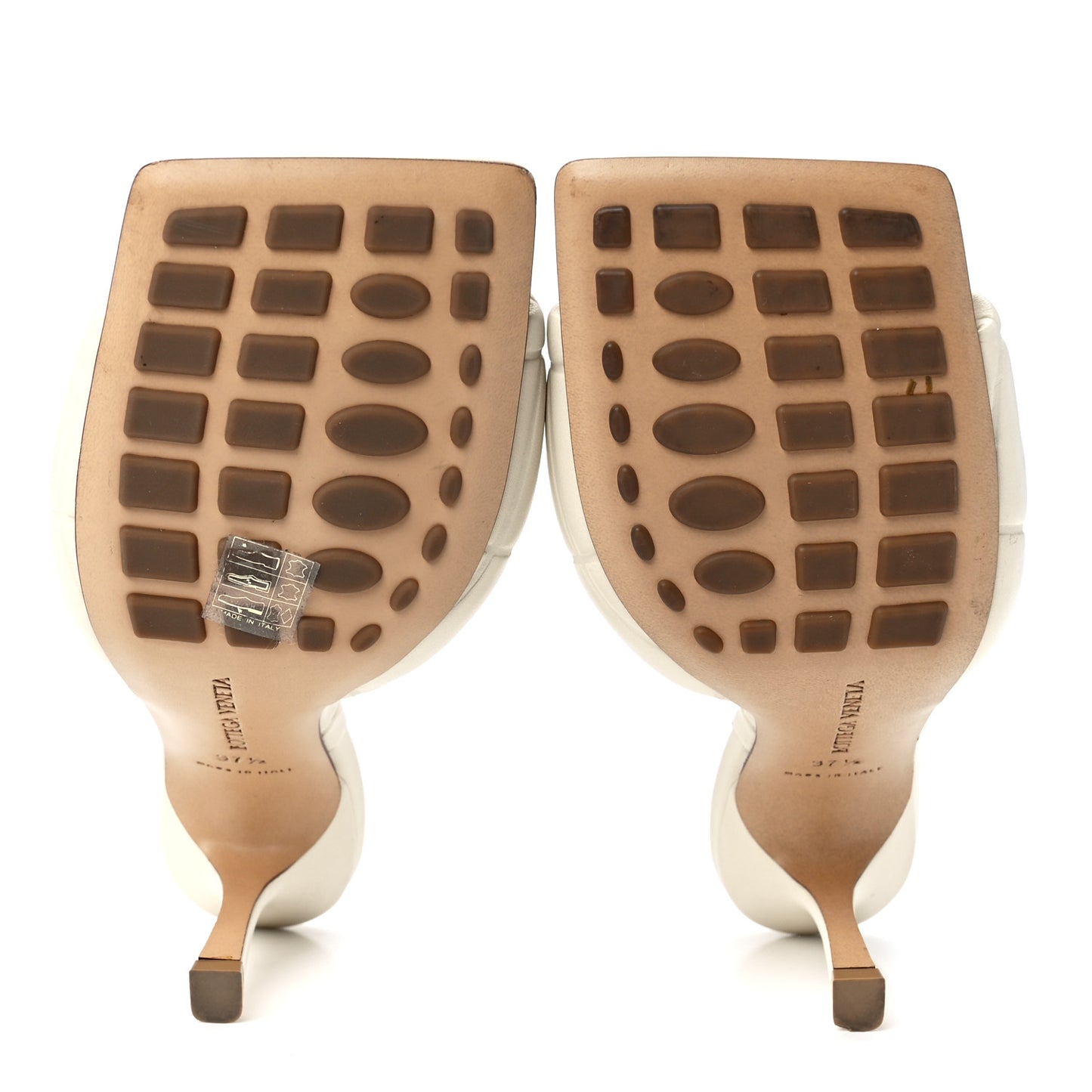 Nappa Quilted Rubber Lido Mule Sandals 37.5 Sea Salt