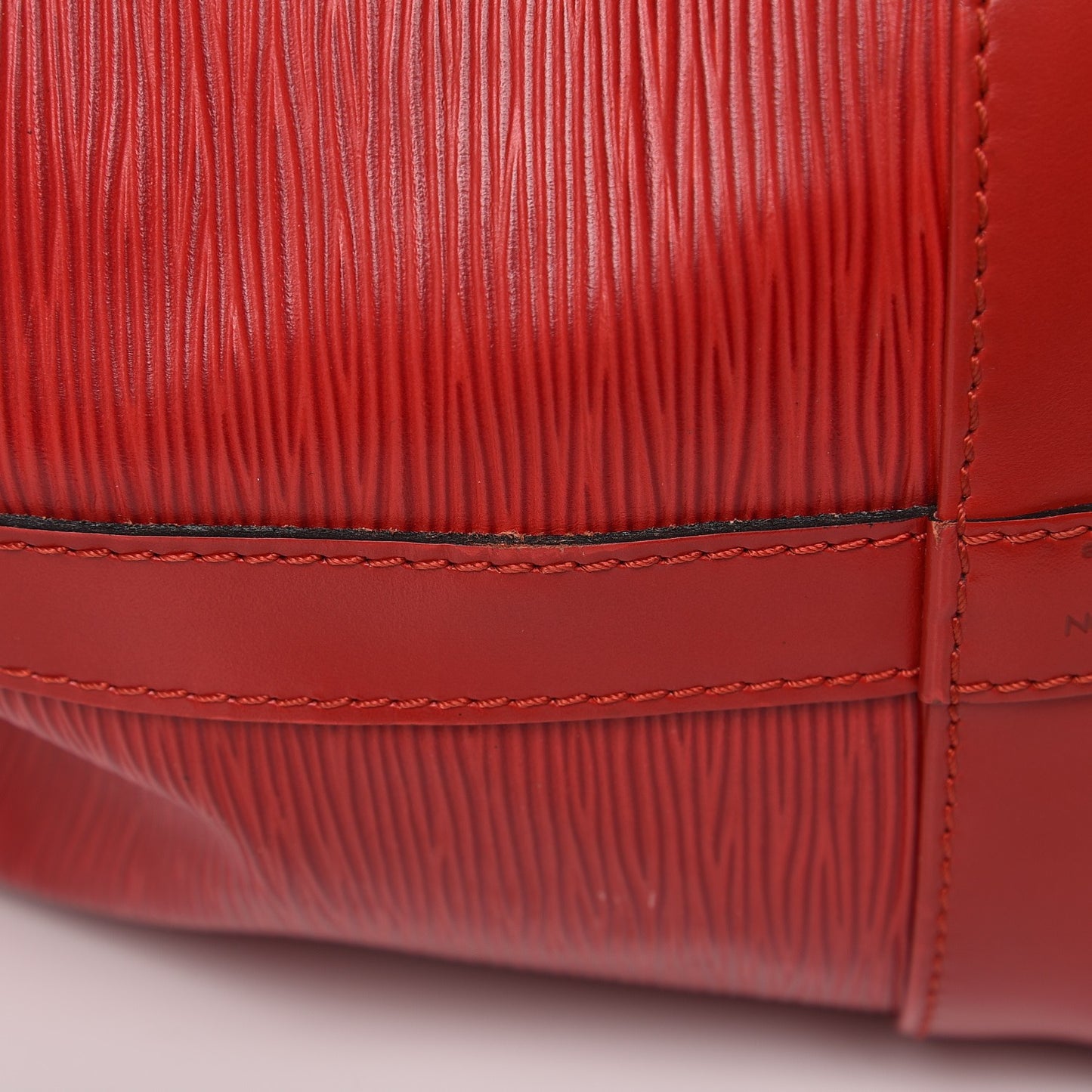 Epi Noe Castillan Red