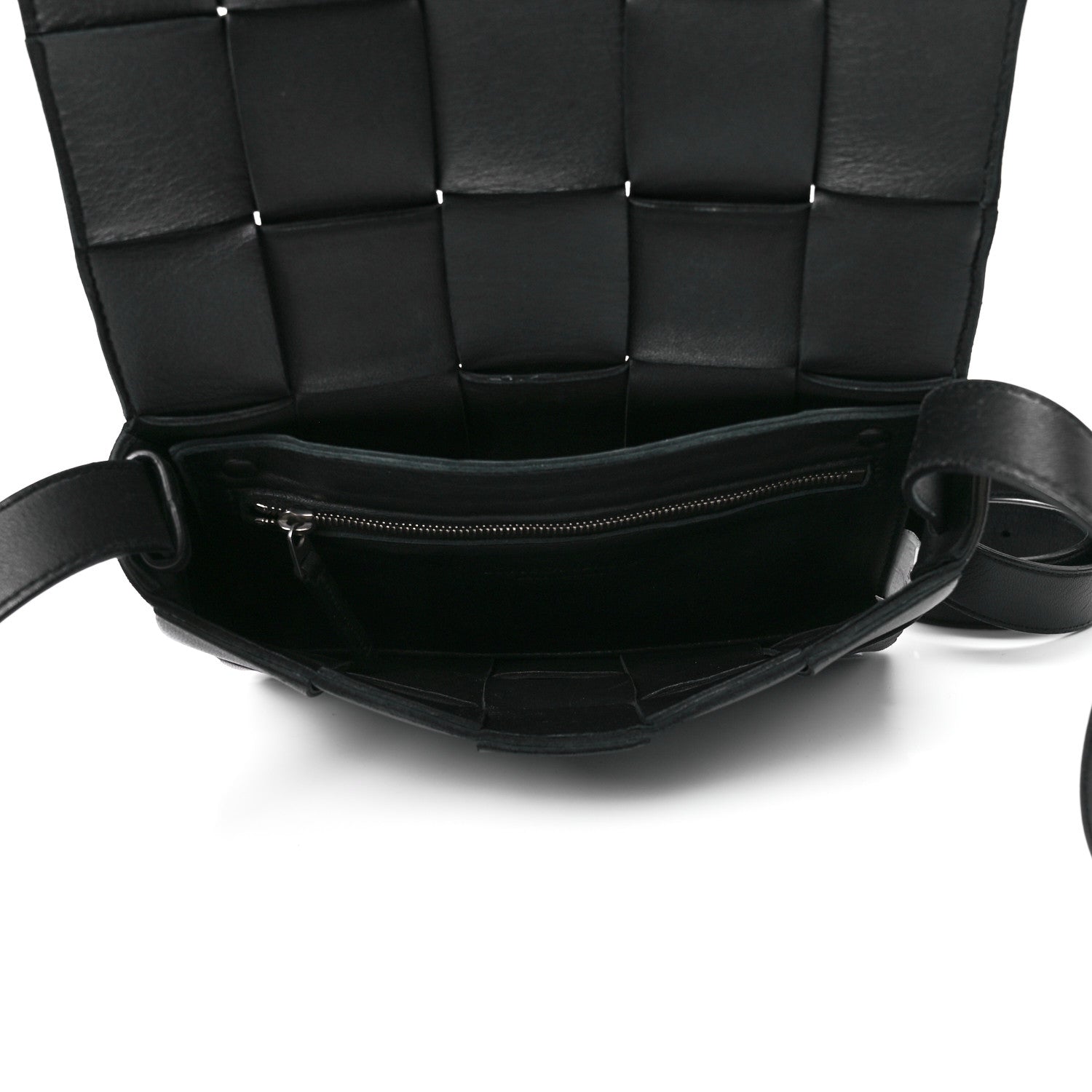 Bottega Veneta Lambskin Maxi Intrecciato Cassette Crossbody Bag Black 5 of 12