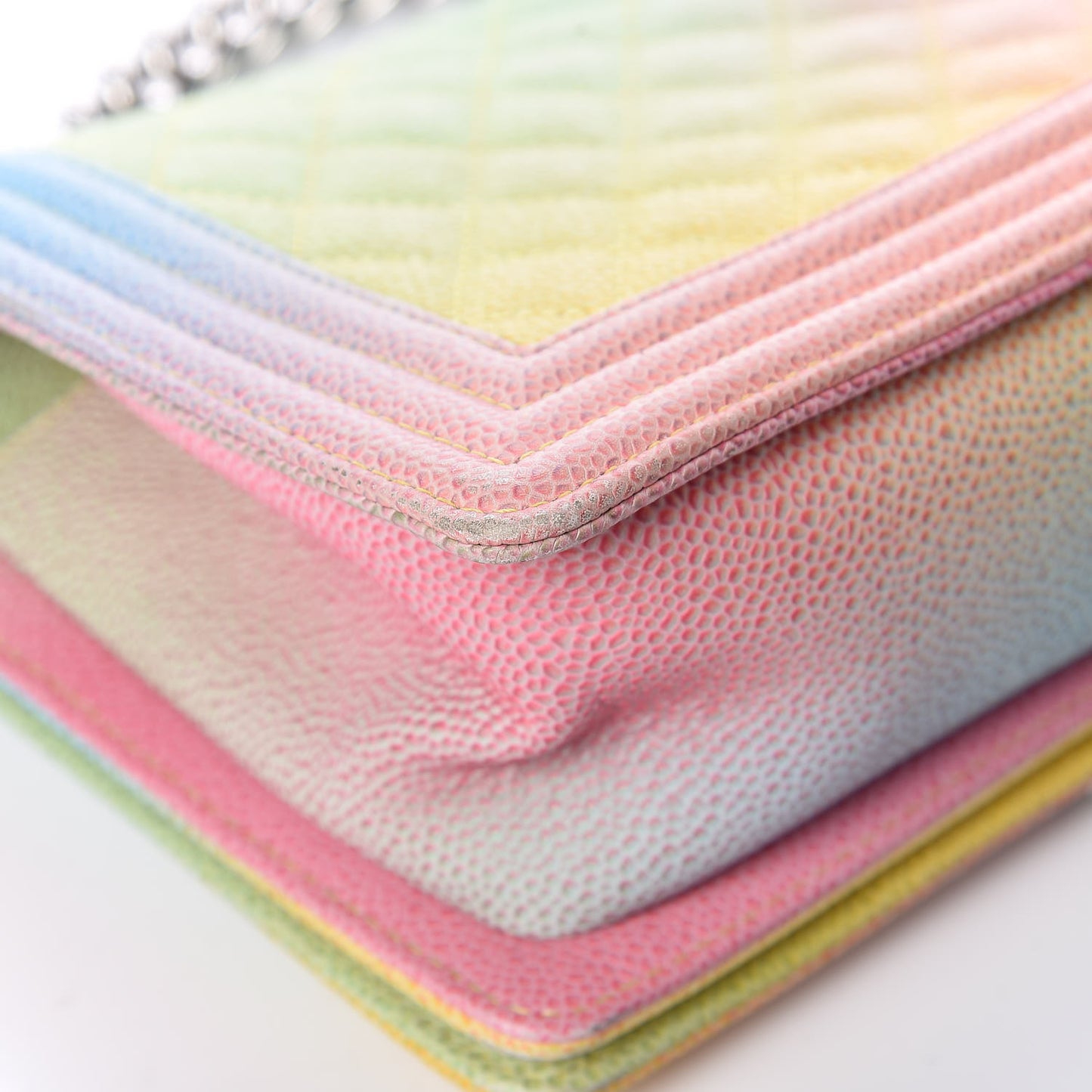 Caviar Quilted Medium Cuba Rainbow Boy Flap Multicolor