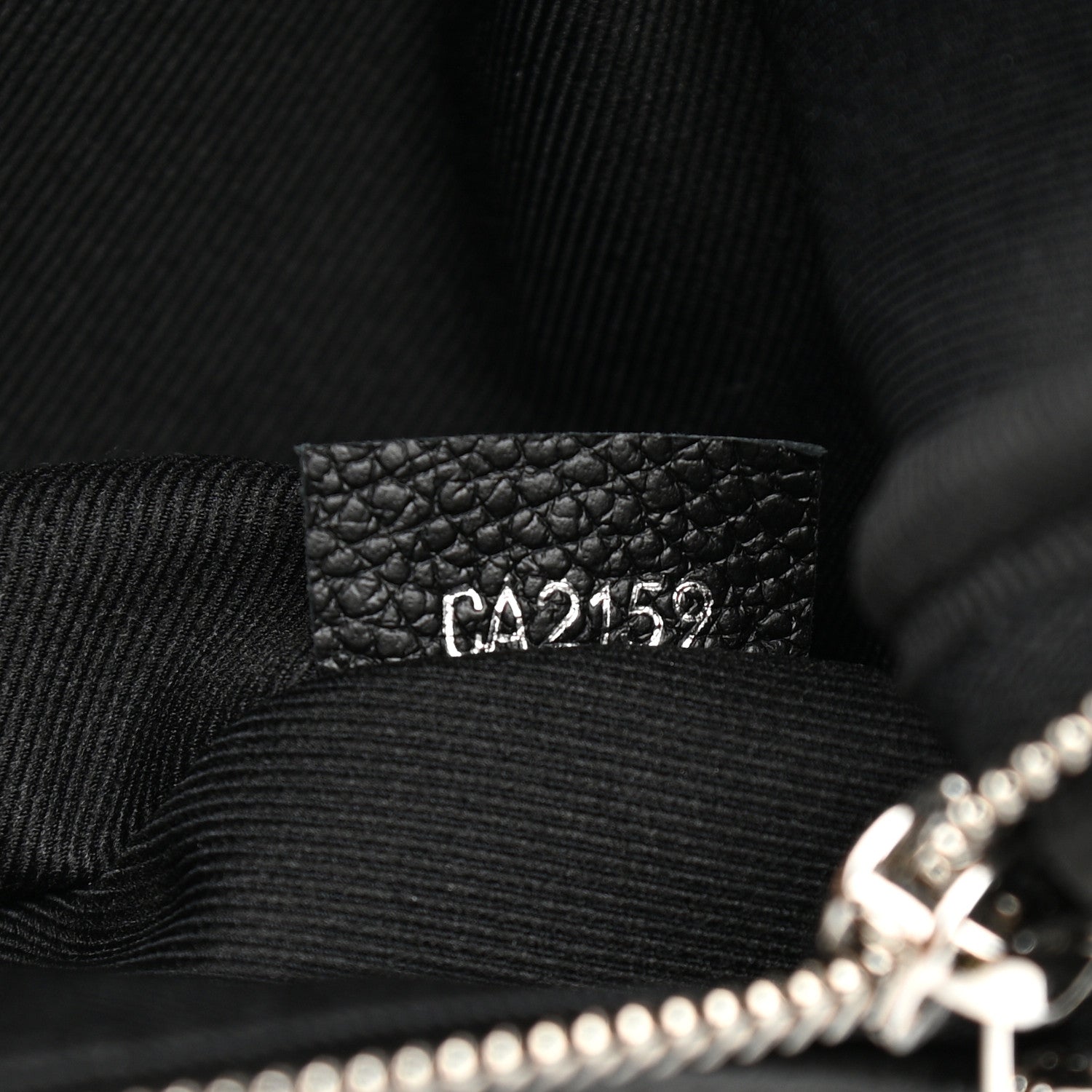 Louis Vuitton Empreinte Uniformes BumBag Black 10 of 10