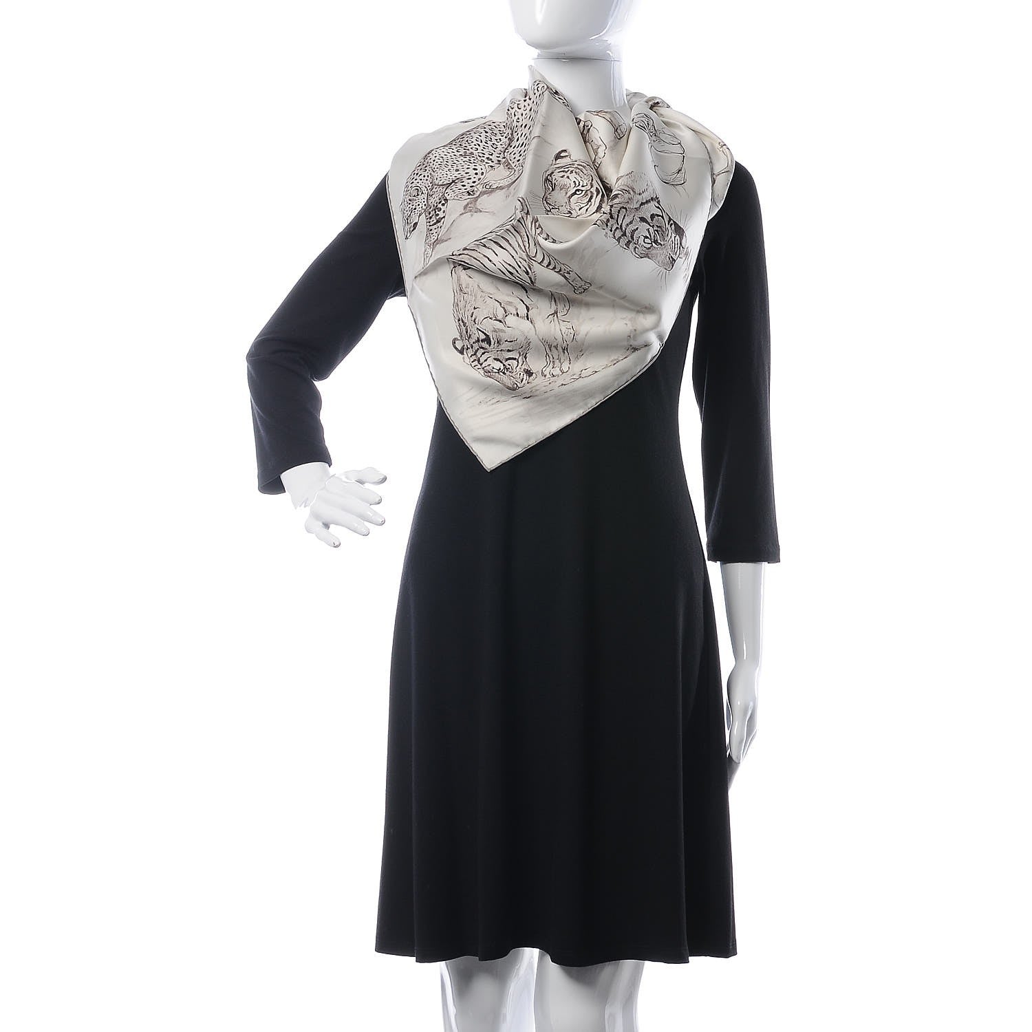 Hermes Silk Dans l'atelier de Robert Dallet Scarf 90 Cendre Gris Sepia 3 of 14