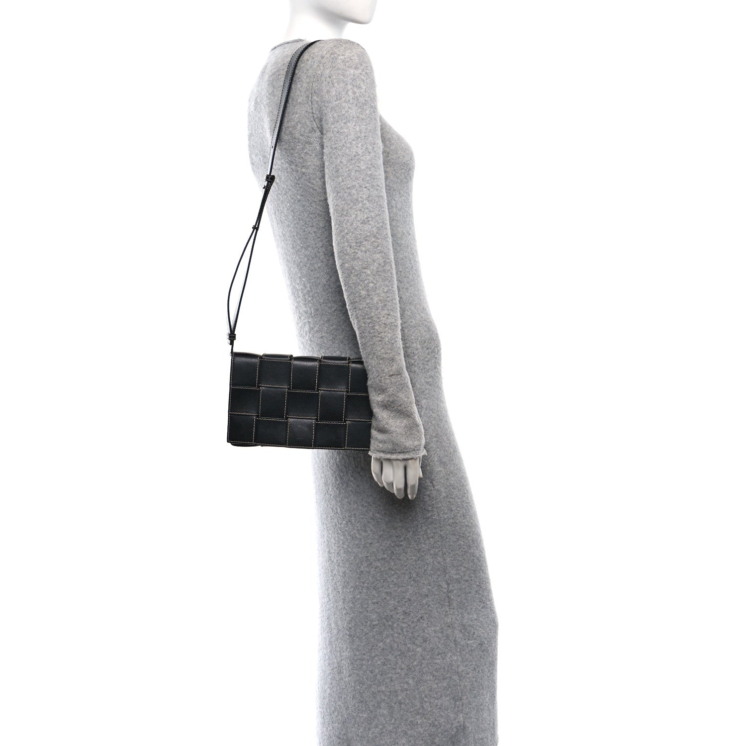 Bottega Veneta Calfskin Maxi Intrecciato Edge Stitch Cassette Crossbody Bag Black 2 of 10