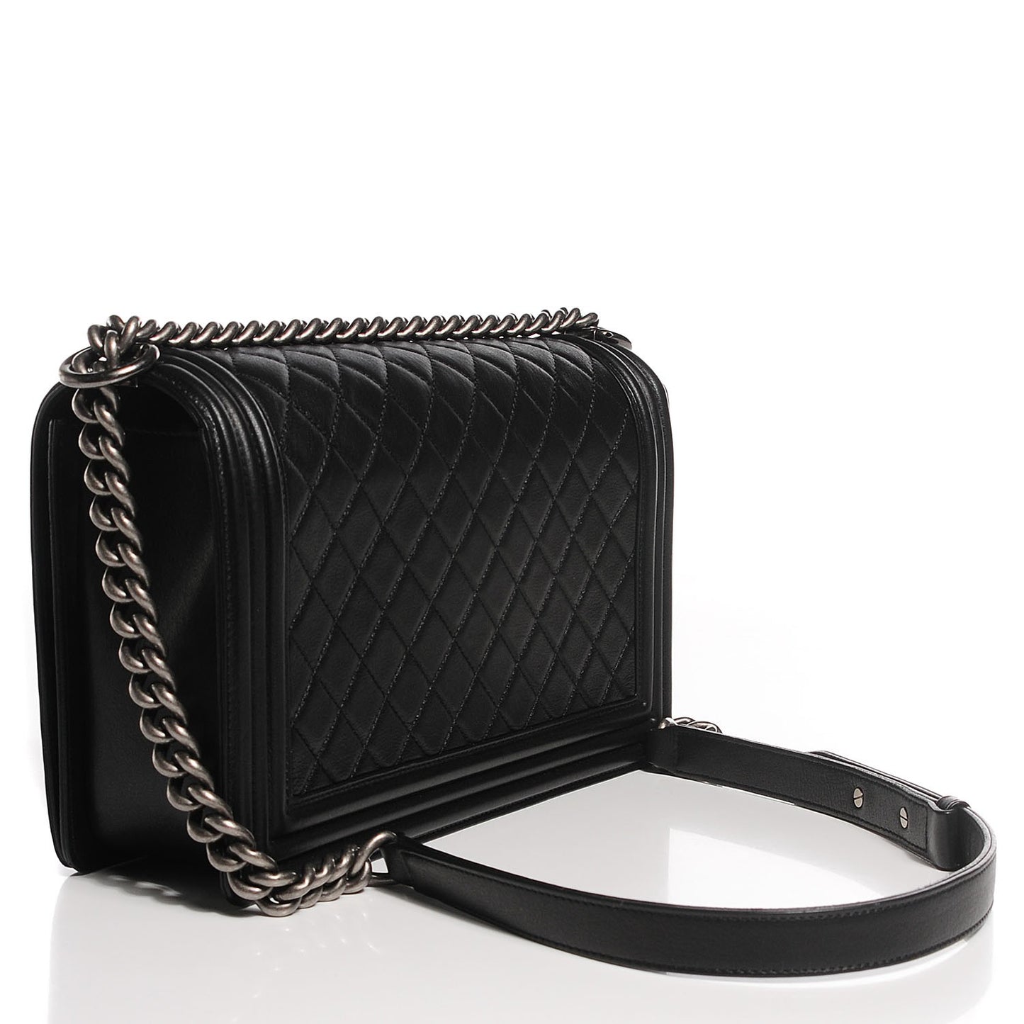 Metallic Calfskin Quilted New Medium Boy Flap Black
