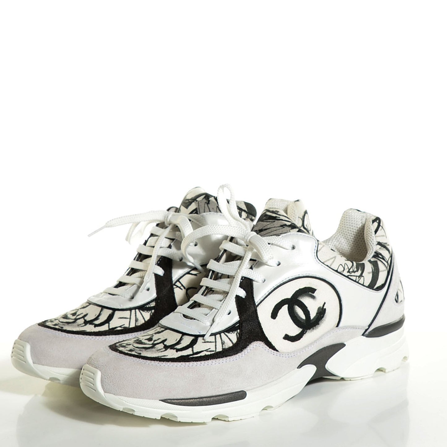 Suede Calfskin CC Sneakers 39.5 White Black