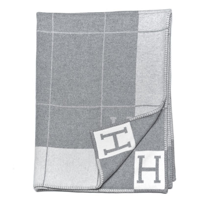Hermes Wool Cashmere Avalon III Blanket Ecru Gris Clair 2 of 3