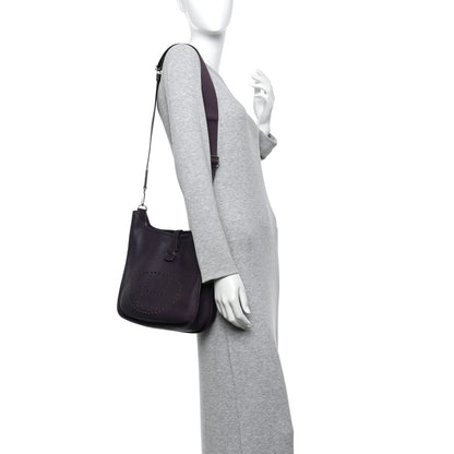 Hermes Taurillon Clemence EVELYNE III PM Ultraviolet 2 of 9