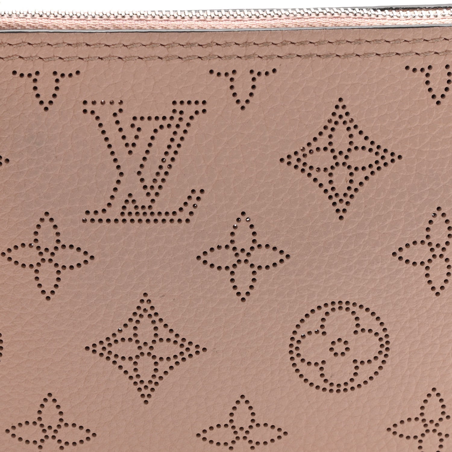 Louis Vuitton Mahina Girolata Zipped Pocket Galet 6 of 7