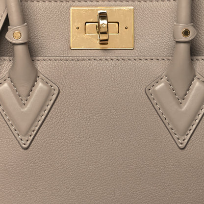 Louis Vuitton Mahina On My Side PM Galet 7 of 9