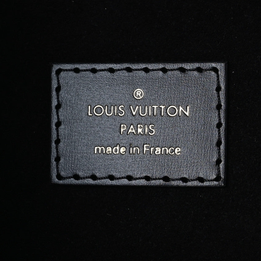 Reverse Monogram Pochette Metis