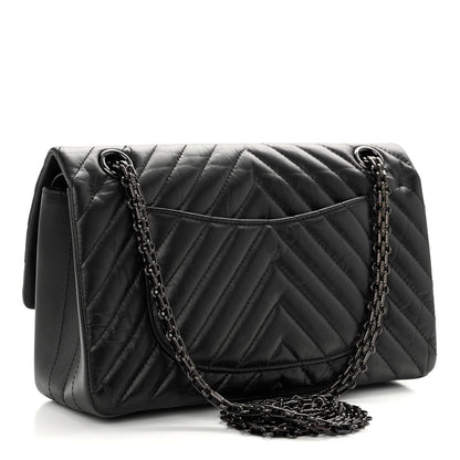 Chanel Aged Calfskin Chevron Quilted 2.55 Reissue 225 Flap So Black 3 of 9