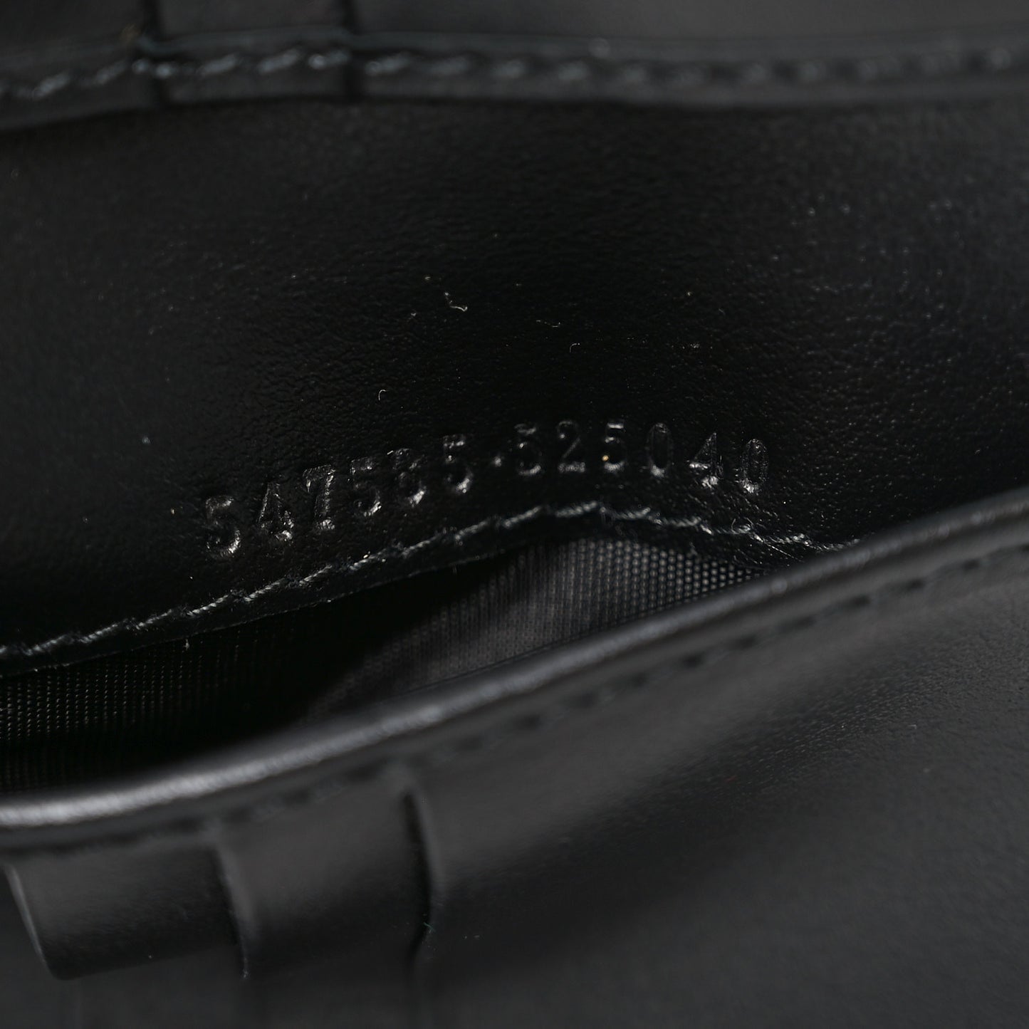 Plutone Calfskin Logo Bi-Fold Wallet Black