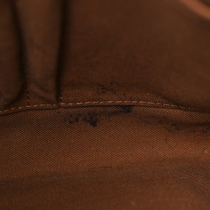 Louis Vuitton Monogram Trotteur Beaubourg 10 of 12
